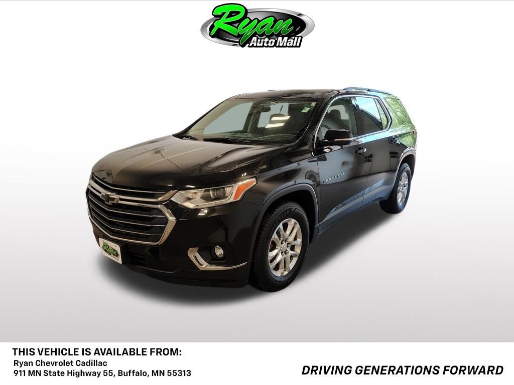 2019 Chevrolet Traverse LT Cloth w/1LT in Mosaic Black Metallic — front three-quarter view
