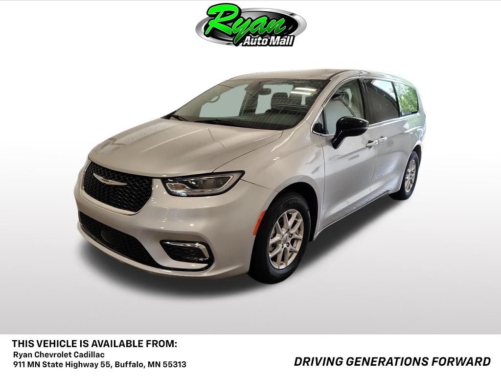 2024 Chrysler Pacifica Touring L in Silver Mist Clearcoat — front three-quarter view